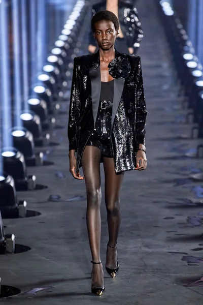 Look 83